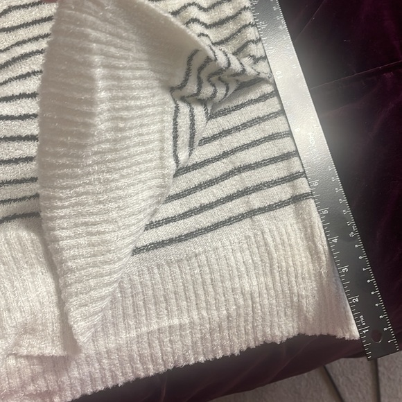 Hem & Thread white with black stripes sweater V front & back neck, SUPER SOFT - Picture 6 of 7